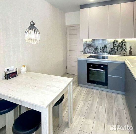 Кухонные гарнитуры на заказ