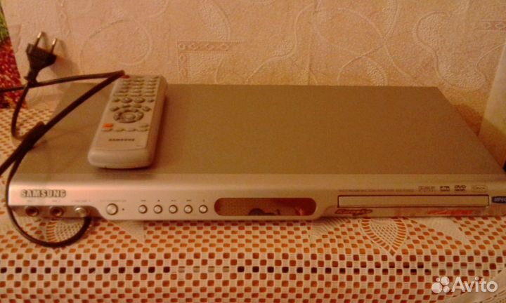 Продается DVD (samsung)