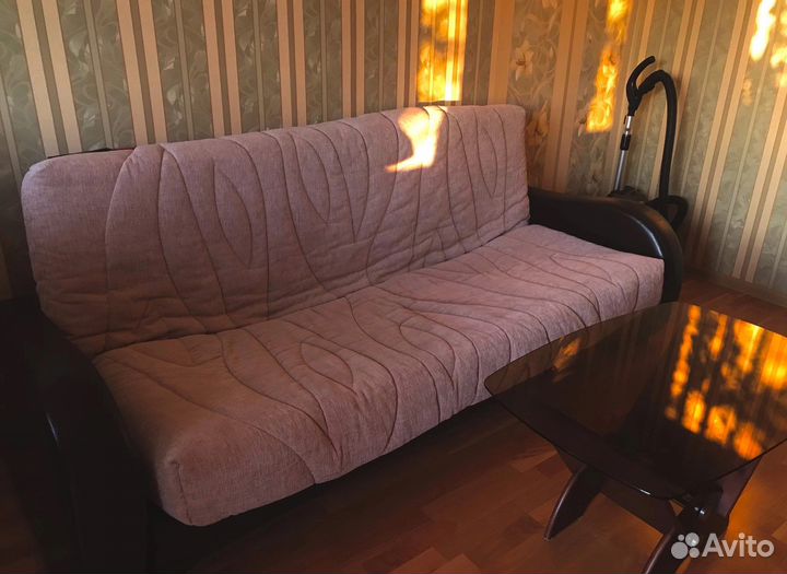 Диван и кресло