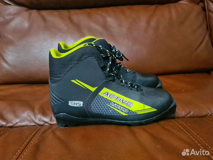 Лыжные ботинки классические