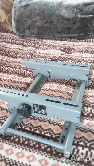 Кронштейн для телевизора на стену новый