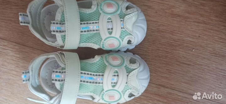 Сандали для девочки 24 размер