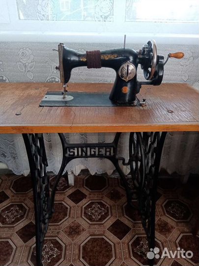 Швейная машина