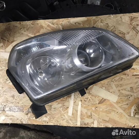 Фара правая Nissan Qashqai J10 MR20 2008