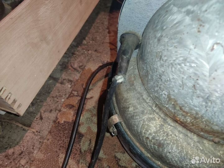 Пылесос Bихрь