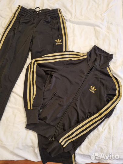 Спортивный костюм женский adidas