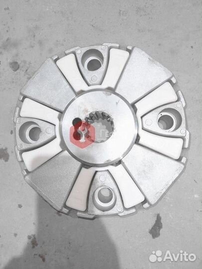 Муфта насоса Volvo ECR355EL 14514869