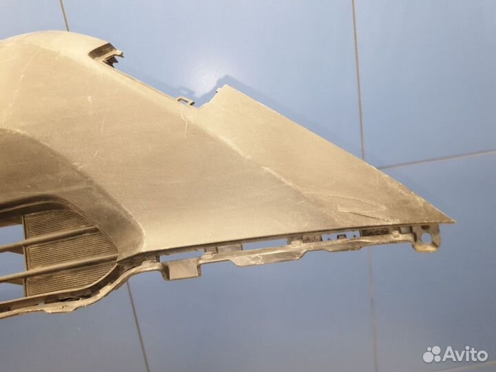 Решётка в бампер центральная Toyota RAV 4 2019