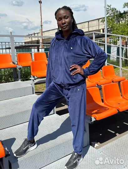 Велюровый костюм wrest