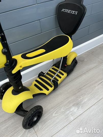 Самокат Божья коровка 3 в 1