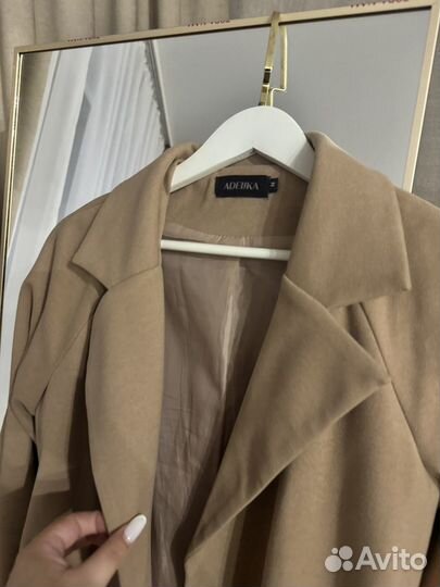 Пальто женское 42 44