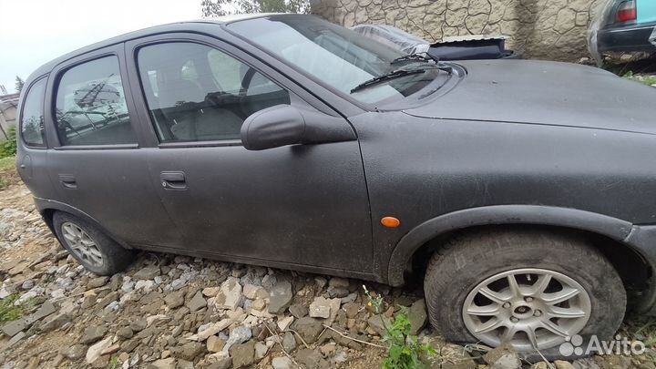 Двери Opel Corsa (B)