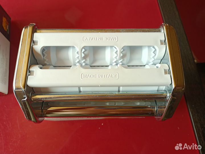 Машинка для приготовления равиоллей