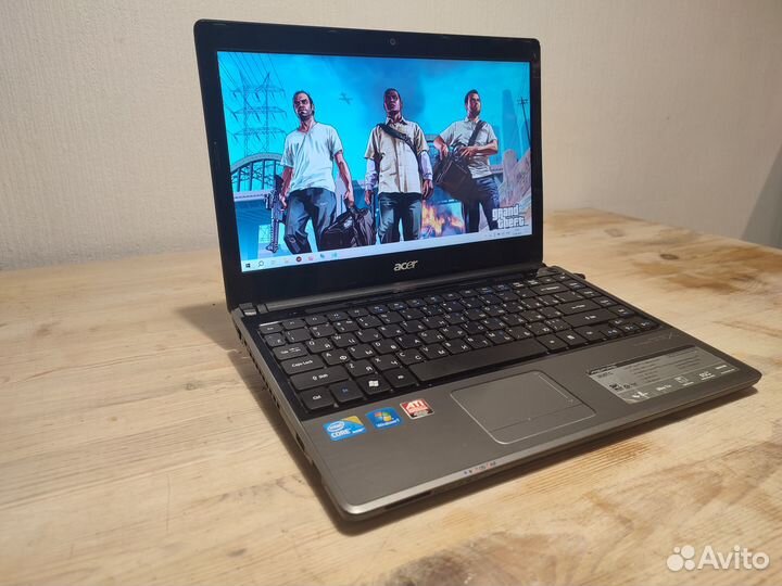 Компактный ноутбук acer