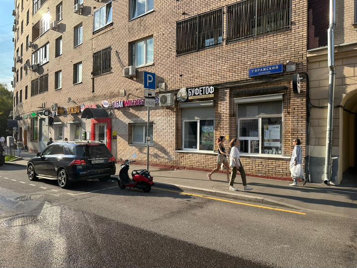 Помещение под шаурму 8м2 (с окном выдачи)