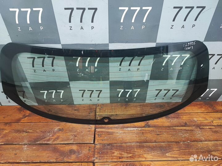 Стекло крышки багажника, заднее Kia Ceed 3 (CD) 18