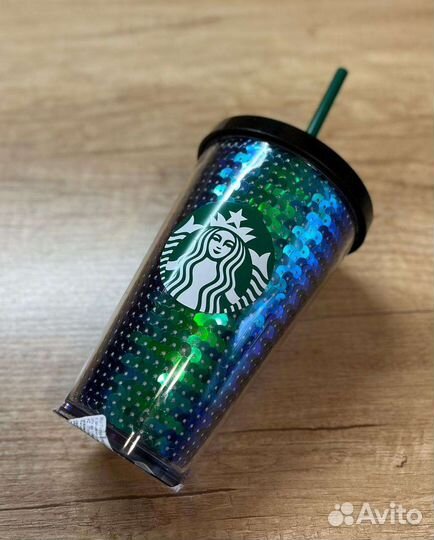 Стакан Starbucks