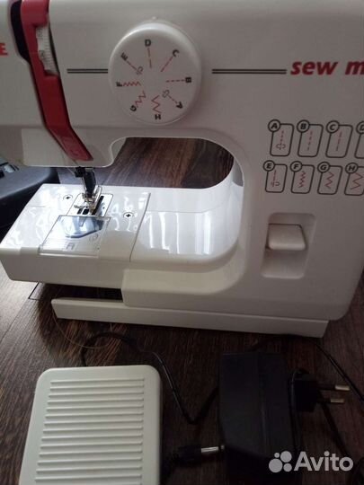 Мини швейная машинка