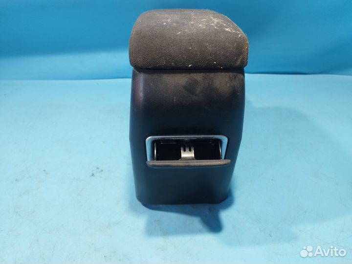 Подлокотник для Mitsubishi Lancer 9