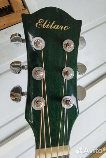 Акустическая гитара Elitaro E4010