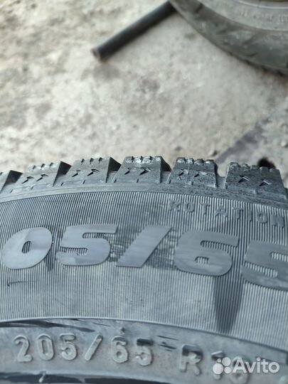 Formula Ice 205/65 R16