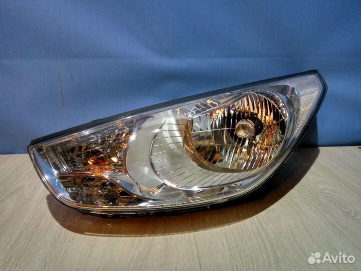 Фара левая Hyundai ix35 (2010-нв) галоген