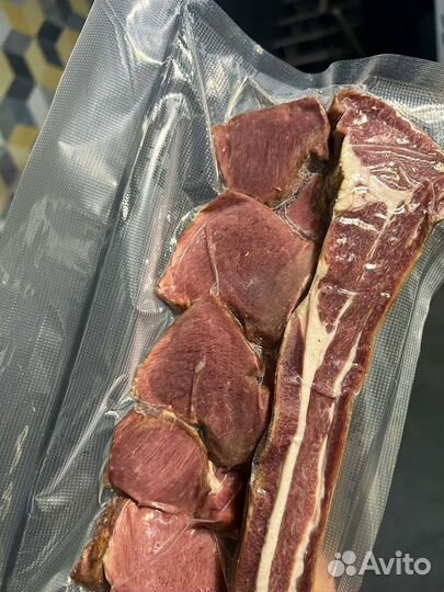 Копченое мясо кабана и лосиные ребрышки