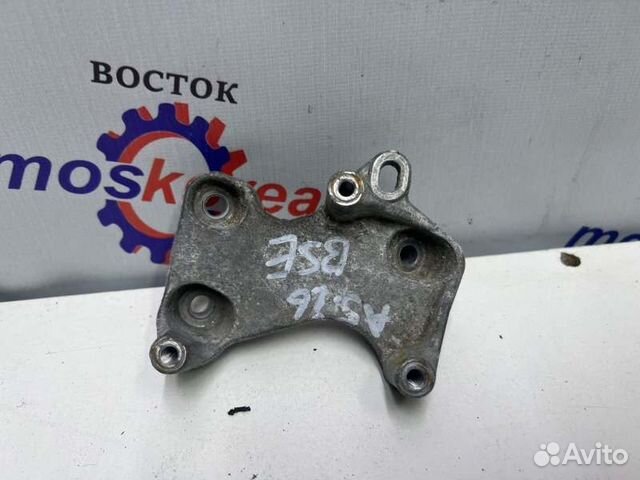 Кронштейн катушки зажигания Skoda Octavia лифтбек