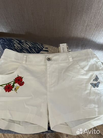 Новые шорты rinascimento