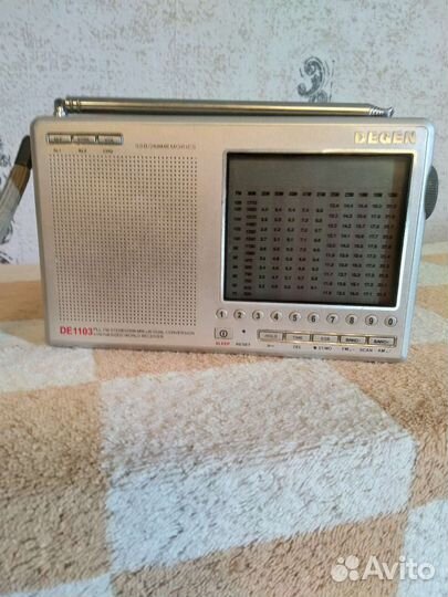 Радиоприемник degen DE 1103
