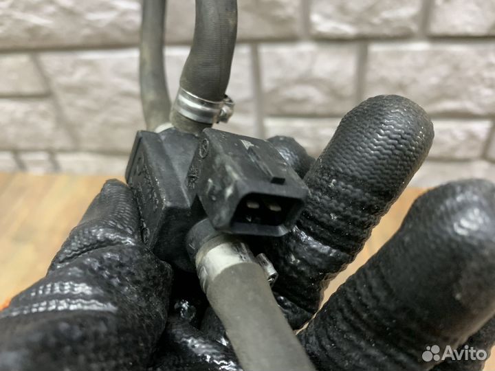 Mercedes Benz E W212 Клапан электромагнитный M271