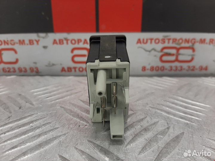 Кнопка корректора фар Audi A4 B5 1998 8D0941301