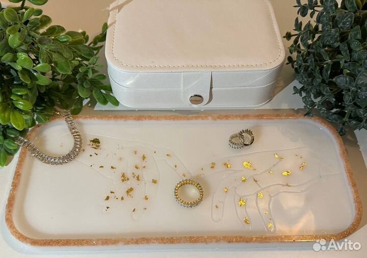 Подставка для украшений 