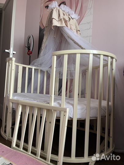 Детская кроватка трансформер с маятником