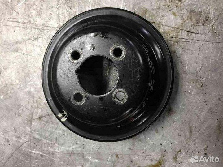 Шкив помпы Kia Quoris 2012