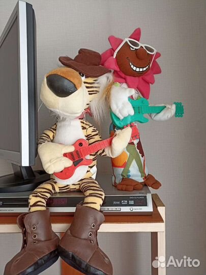 Поющие игрушки