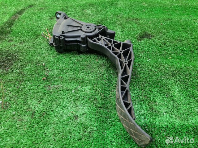 Педаль газа Volkswagen Polo MK5 2009-2015