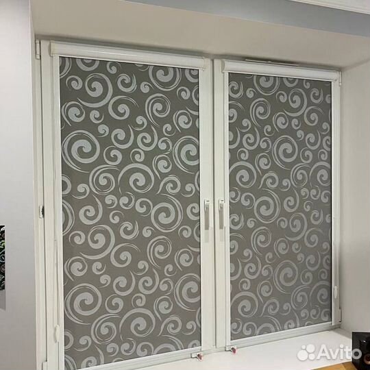 Рулонные шторы день-ночь