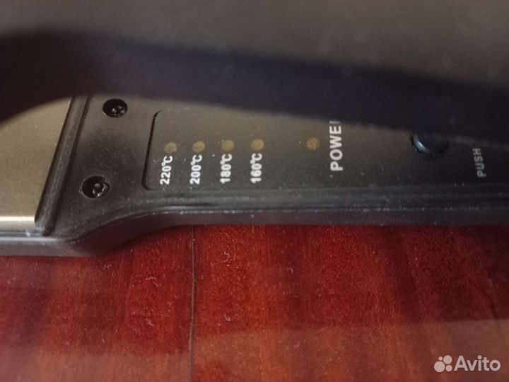 Выпрямитель для волос