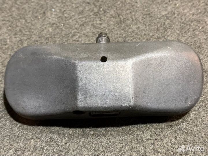 Форсунка омывателя Volkswagen Golf cavd 1.4 2009