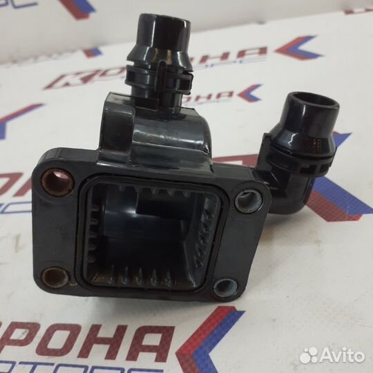 Фланец системы охлаждения BMW 1' E81 3-дверный