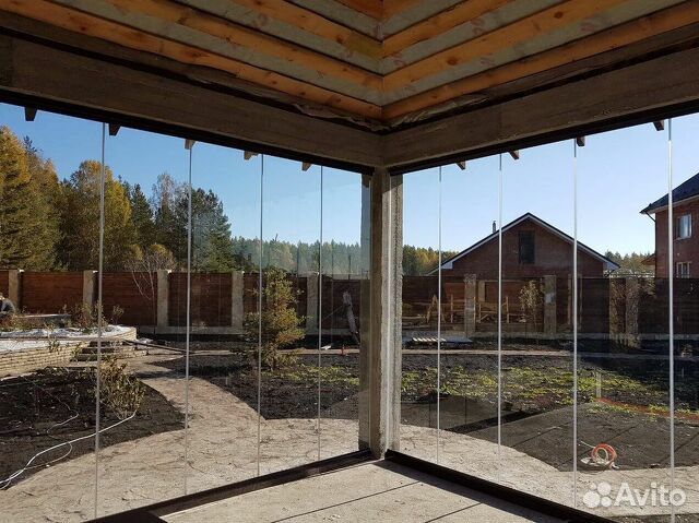 Безрамное остекление лоджий