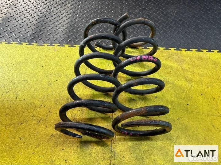Пружина задняя toyota estima