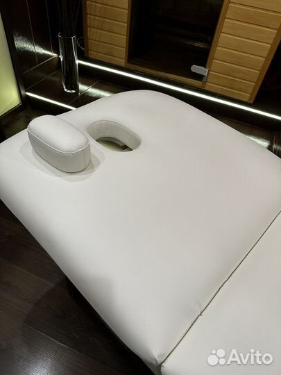 Массажный стол