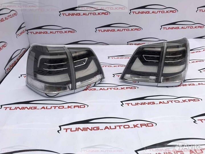 Фонари задние стопы Toyota Land Cruiser 200 Q8348