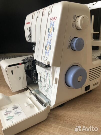 Оверлок janome T-99D