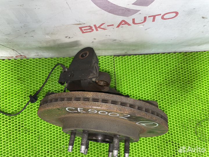 Ступица передняя левая Cadillac Escalade GMT900