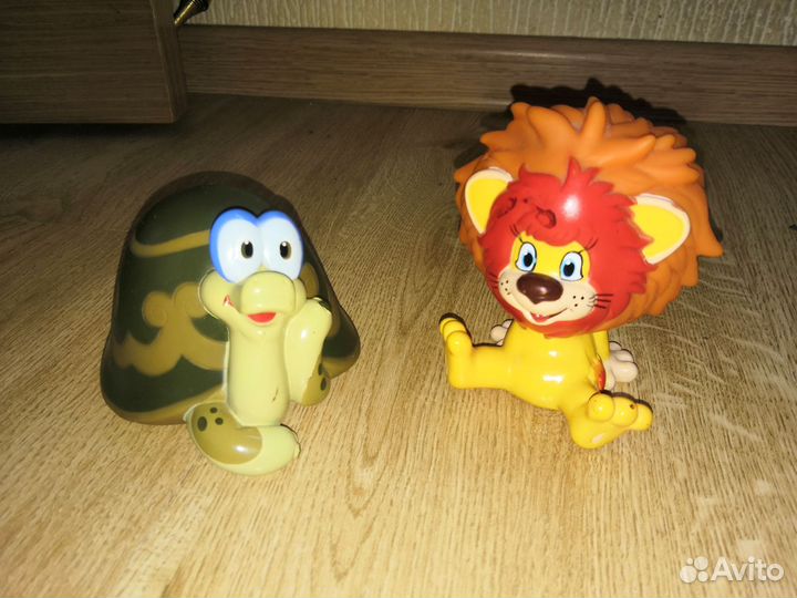 Резиновые игрушки животные