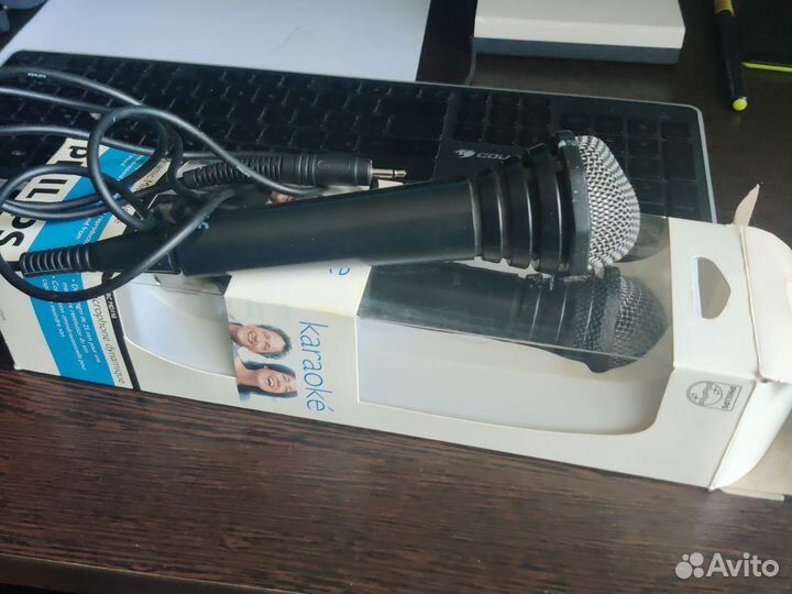 Микрофон для караоке проводной Phillips