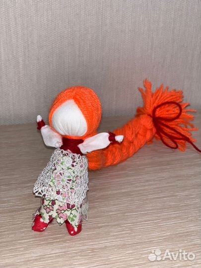 Кукла Долюшка